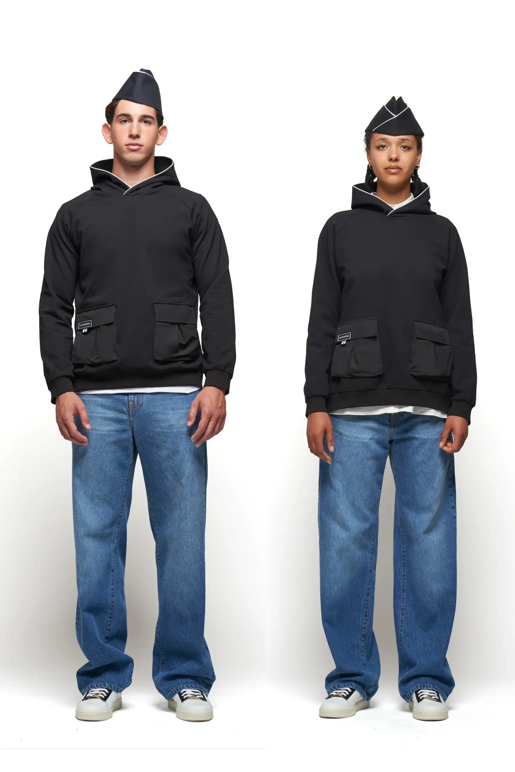 Uomo/Donna con hoodie Regimental Milano H-Tecno nera – urban glamour con anima militare